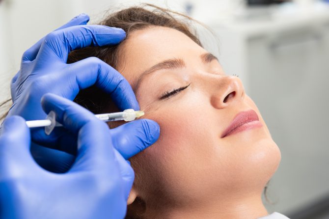 Trattamenti di medicina estetica: quale scegliere per ringiovanire il viso?